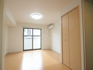 北九州市立大学北方キャンパス周辺のマンスリーマンション・ウィークリーマンション「シエロ．ガーデン．ツダ　Ｂ 103・洋室(No.1309564)」メイン画像