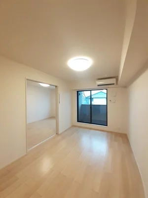 のマンスリーマンション・ウィークリーマンション「プリティハウスＹ４ 203・洋室(No.1309602)」メイン画像