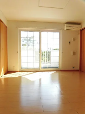 のマンスリーマンション・ウィークリーマンション「ソレイユ・メゾンＷＡＫＡ 103・洋室(No.1309643)」メイン画像