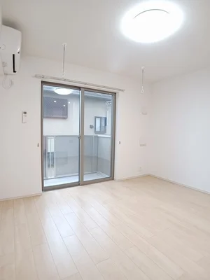 のマンスリーマンション・ウィークリーマンション「リアン　ボーテ 204・洋室(No.1309740)」メイン画像