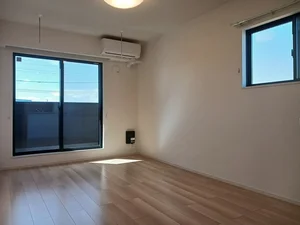 のマンスリーマンション・ウィークリーマンション「メゾン・ド・サガ 205・洋室(No.1309773)」メイン画像