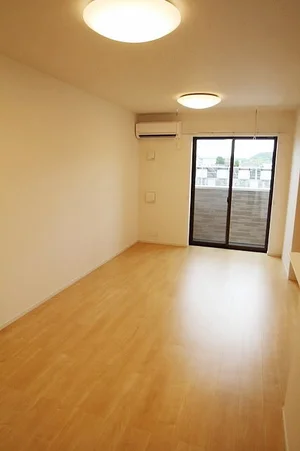 のマンスリーマンション・ウィークリーマンション「シャルムⅢ番館 102・洋室(No.1309888)」メイン画像