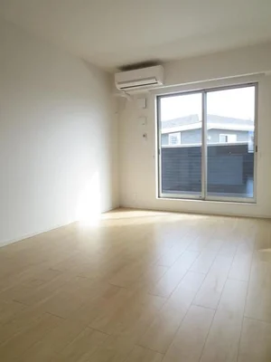 のマンスリーマンション・ウィークリーマンション「ミライエ沖浜Ⅱ 202・洋室(No.1309917)」メイン画像