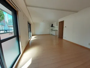 のマンスリーマンション・ウィークリーマンション「メゾン・ドゥ・スリジェ 103・洋室(No.1309956)」メイン画像