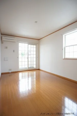 のマンスリーマンション・ウィークリーマンション「ＳＡＫＵＲＡ　ＳＴＲＥＥＴ　Ⅰ 101・洋室(No.1310564)」メイン画像