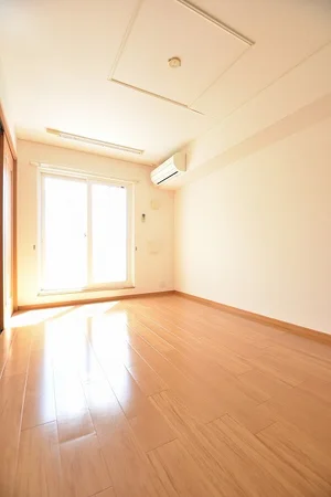 のマンスリーマンション・ウィークリーマンション「セレノ八島台Ⅱ 202・洋室(No.1310566)」メイン画像