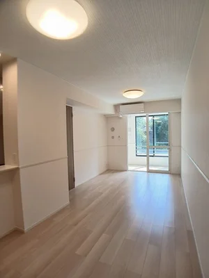 のマンスリーマンション・ウィークリーマンション「サン・プラシード　Ｆ 102・洋室(No.1310587)」メイン画像