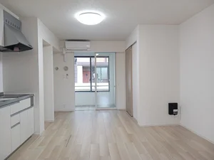 のマンスリーマンション・ウィークリーマンション「グランベルⅢ 101・洋室(No.1310675)」メイン画像