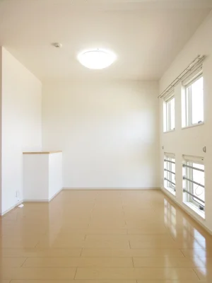 のマンスリーマンション・ウィークリーマンション「エクロジオンⅠ 201・洋室(No.1310698)」メイン画像