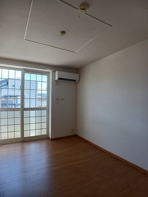 新城駅（愛知県）のマンスリーマンション・ウィークリーマンション「ジラ・ソーレ 202・洋室(No.1310736)」メイン画像