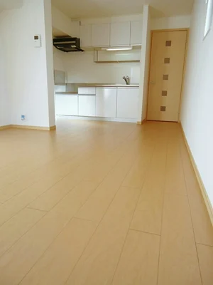 のマンスリーマンション・ウィークリーマンション「Ｂｅｌｌ　Ｔｒｅｅ 201・洋室(No.1310741)」メイン画像