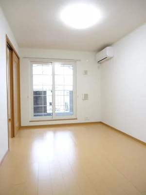 のマンスリーマンション・ウィークリーマンション「ドリームドームＢ 202・洋室(No.1310799)」メイン画像