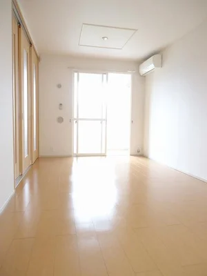 のマンスリーマンション・ウィークリーマンション「ハッピープレイス・Ａ 202・洋室(No.1310808)」メイン画像