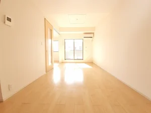 のマンスリーマンション・ウィークリーマンション「コンフォート下奈良　Ⅰ 202・洋室(No.1310853)」メイン画像