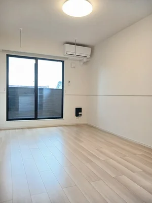 のマンスリーマンション・ウィークリーマンション「ウィンディ岩倉 203・洋室(No.1310906)」メイン画像