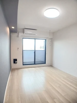 田県神社前駅（愛知県）のマンスリーマンション・ウィークリーマンション「ヒカルサ　小牧田県イースト 303・洋室(No.1310921)」メイン画像
