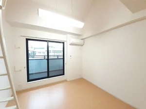 のマンスリーマンション・ウィークリーマンション「メゾン　ジェルメ 202・洋室(No.1310968)」メイン画像