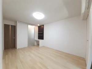 のマンスリーマンション・ウィークリーマンション「グランデフォルトーネＢ 102・洋室(No.1311047)」メイン画像