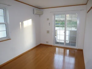 のマンスリーマンション・ウィークリーマンション「パールロッツ琴浦 104・洋室(No.1311091)」メイン画像