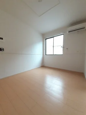 愛媛県のマンスリーマンション・ウィークリーマンション「エタン・リジエールⅡ　Ａ 101・洋室(No.1311111)」メイン画像