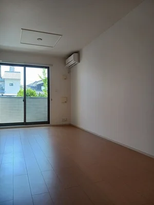 のマンスリーマンション・ウィークリーマンション「カーサ　ド　ソレイユ 103・洋室(No.1311115)」メイン画像