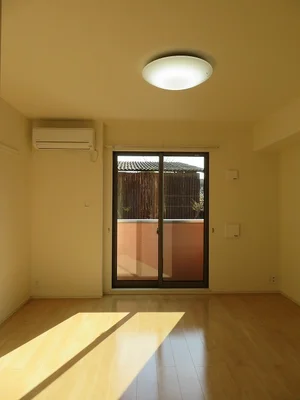 のマンスリーマンション・ウィークリーマンション「ハピネス　縁　Ⅱ 101・洋室(No.1311122)」メイン画像