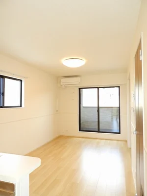 のマンスリーマンション・ウィークリーマンション「エトワール中町 203・洋室(No.1311140)」メイン画像