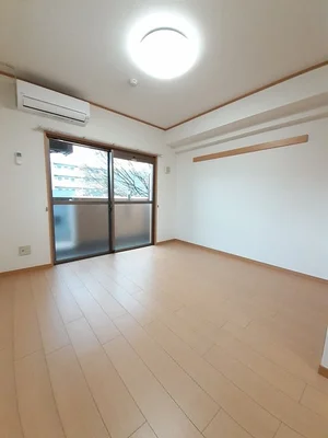 のマンスリーマンション・ウィークリーマンション「ドエルⅦ 201・洋室(No.1311160)」メイン画像