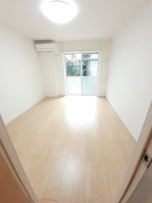 のマンスリーマンション・ウィークリーマンション「アベニュー　Ｍ－Ⅲ 103・洋室(No.1311184)」メイン画像