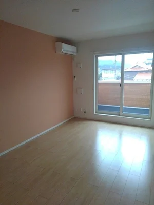 のマンスリーマンション・ウィークリーマンション「ドリームⅢ　Ａ 202・洋室(No.1311186)」メイン画像