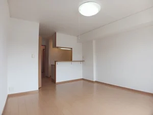 飯塚病院周辺のマンスリーマンション・ウィークリーマンション「グラシュ・プレーヌⅦ　Ａ 102・洋室(No.1311214)」メイン画像