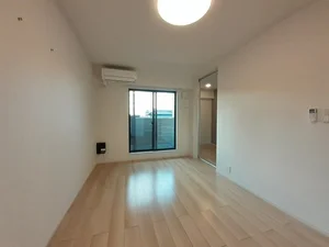 のマンスリーマンション・ウィークリーマンション「レイクサイド坪見 204・洋室(No.1311230)」メイン画像