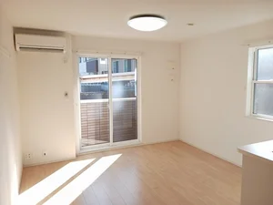 のマンスリーマンション・ウィークリーマンション「サニーヒルズⅤ 102・洋室(No.1311421)」メイン画像