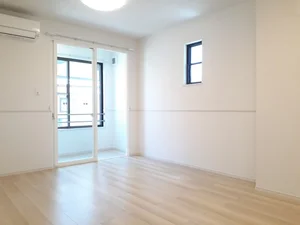 のマンスリーマンション・ウィークリーマンション「サンライズ光山　Ⅱ 102・洋室(No.1311424)」メイン画像