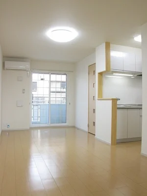 のマンスリーマンション・ウィークリーマンション「エンブレム　フェアリー 105・洋室(No.1311470)」メイン画像