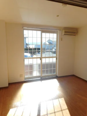 のマンスリーマンション・ウィークリーマンション「フォレスト　Ａ 101・洋室(No.1311530)」メイン画像