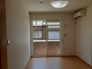 のマンスリーマンション・ウィークリーマンション「ジャルダンフルールＡ 101・洋室(No.1311532)」メイン画像