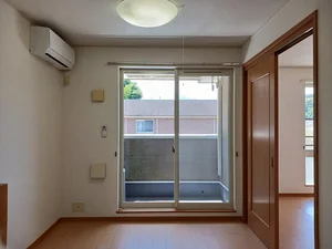 のマンスリーマンション・ウィークリーマンション「カルム・グリシーヌⅡ 202・洋室(No.1311536)」メイン画像