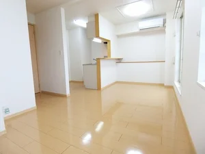 のマンスリーマンション・ウィークリーマンション「アクアオアシスⅠ 203・洋室(No.1311583)」メイン画像