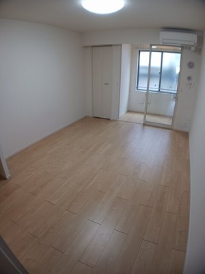 愛媛県のマンスリーマンション・ウィークリーマンション「サンリット四国中央　Ａ 106・洋室(No.1311642)」メイン画像