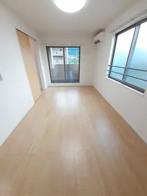 のマンスリーマンション・ウィークリーマンション「サンリットヴィラⅨＢ 306・洋室(No.1311686)」メイン画像