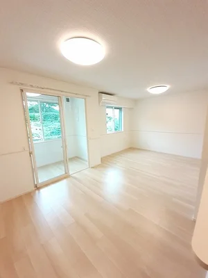 のマンスリーマンション・ウィークリーマンション「ハルモニア 101・洋室(No.1311721)」メイン画像