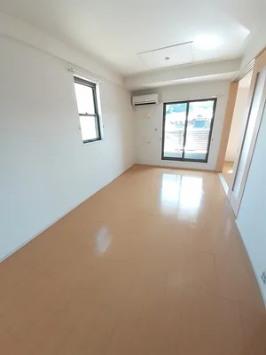 のマンスリーマンション・ウィークリーマンション「クワトロ　ジール 202・洋室(No.1311737)」メイン画像