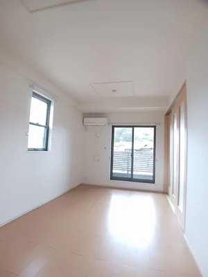 尾道市のマンスリーマンション・ウィークリーマンション「クワトロ　ジール 202・洋室(No.1311737)」メイン画像