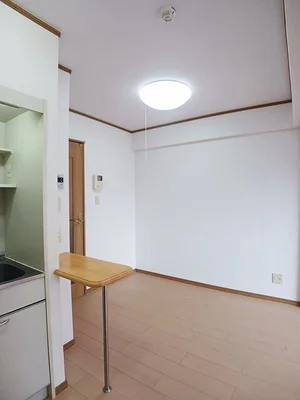 のマンスリーマンション・ウィークリーマンション「レジデンス小峯 306・洋室(No.1311760)」メイン画像