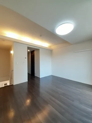 のマンスリーマンション・ウィークリーマンション「グリーンフローラ　南 203・洋室(No.1311772)」メイン画像