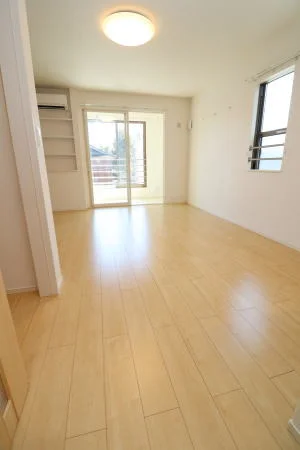 大分県のマンスリーマンション・ウィークリーマンション「スターブルＴⅡ 202・洋室(No.1311779)」メイン画像