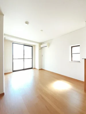 のマンスリーマンション・ウィークリーマンション「セレーノ城北 101・洋室(No.1311790)」メイン画像