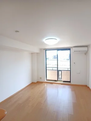 のマンスリーマンション・ウィークリーマンション「ソレアード太田　Ａ 102・洋室(No.1311839)」メイン画像