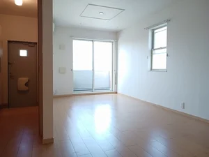 のマンスリーマンション・ウィークリーマンション「ソレイユ　サクラ　ガーデン 101・洋室(No.1311849)」メイン画像